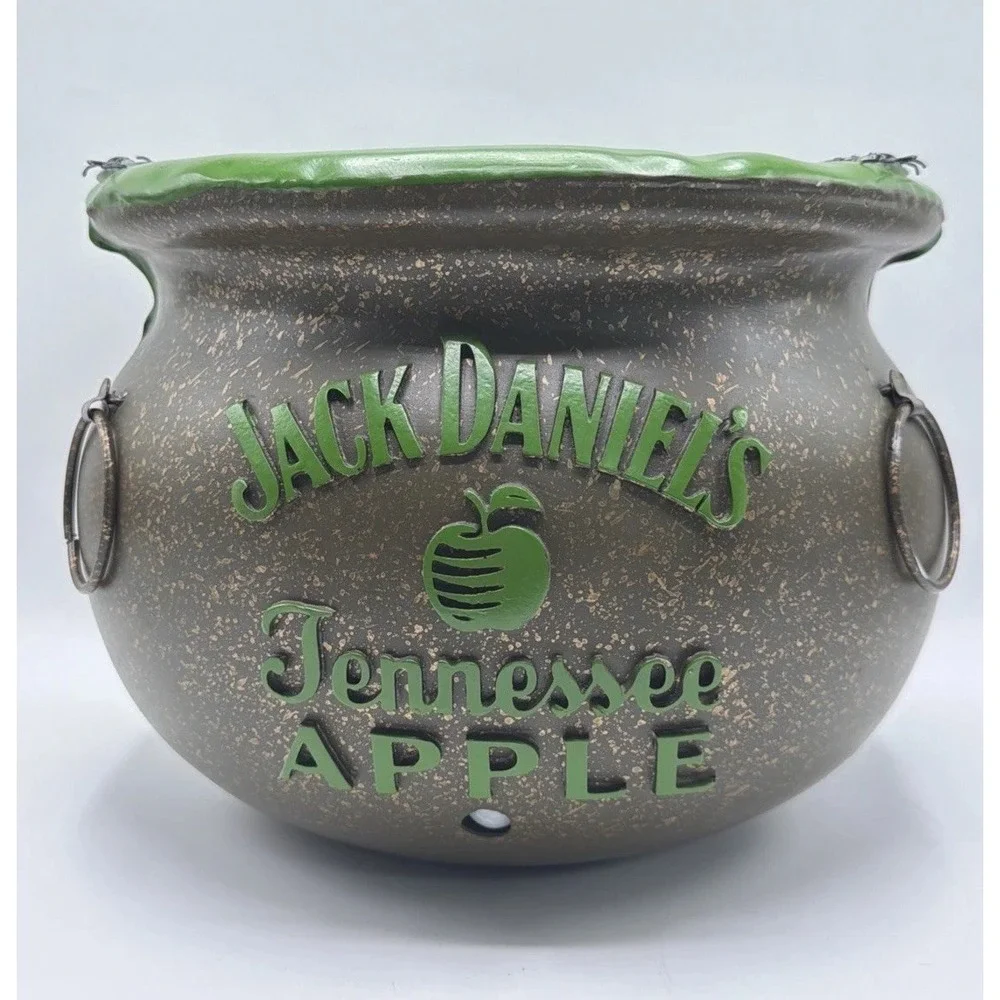 Rare Jack Daniel's Tennessee Whiskey Halloween Cauldron. Lights Up w/Bubble Soun